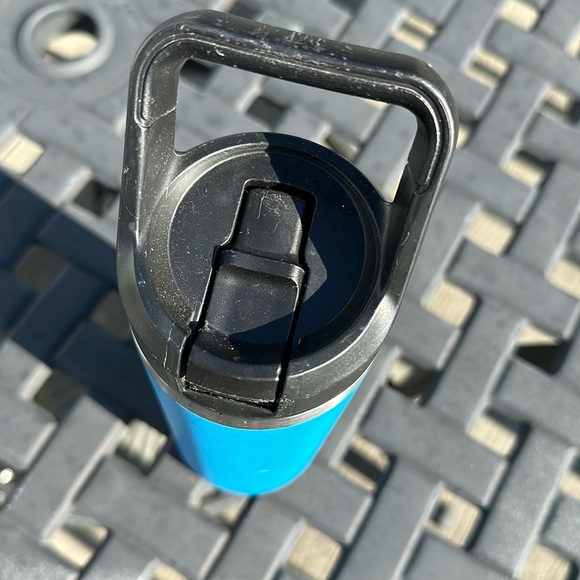 Tahoe blue yeti - Picture 5 of 6